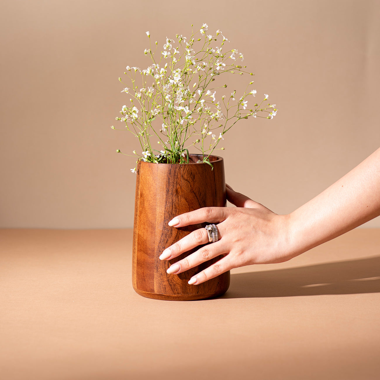 Space-Saving Spoon Stand