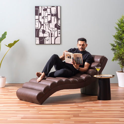 Cozy Reading Chaise Perfect for Nooks