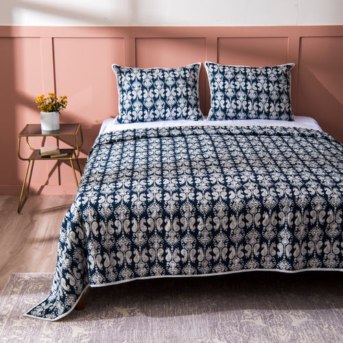 Cotton Printed Quilt & Shams