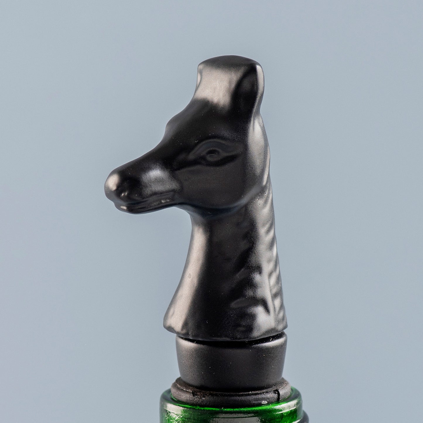 The Horse Bottle Stoper Matte Black