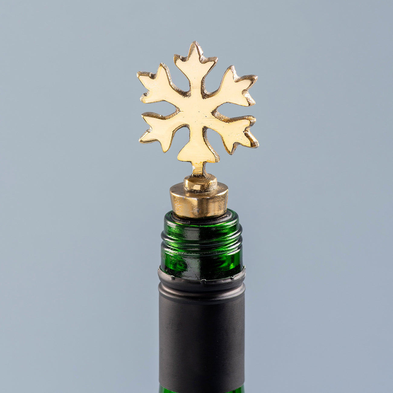 The Snowflake Bottle Stoper Glossy Gold