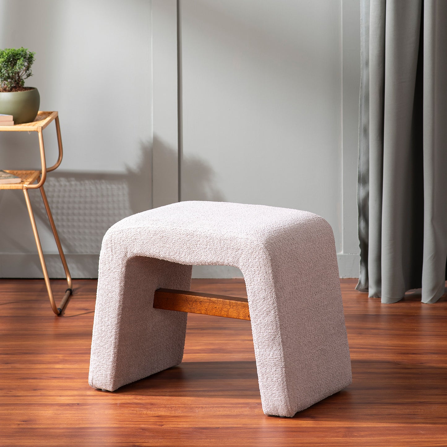 Copenhagen Beige Pouf Seating Solution