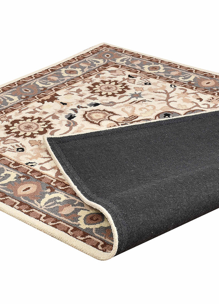 Ornate Oriental Rug for Elegance