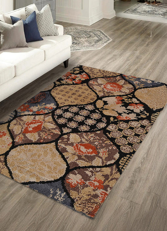 Stunning Oriental Patterned Area Rug