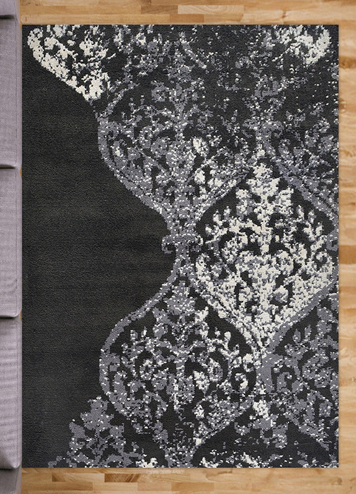 Ornate Grey and Black Rug