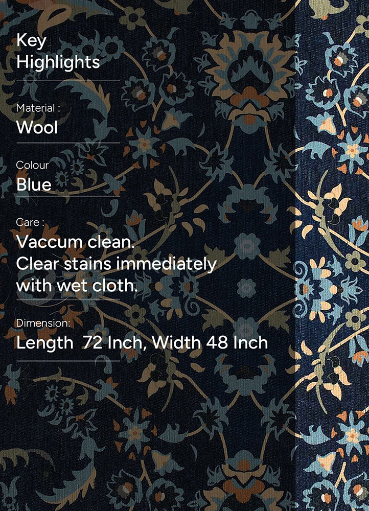 Luxurious Blue and Cream Rug