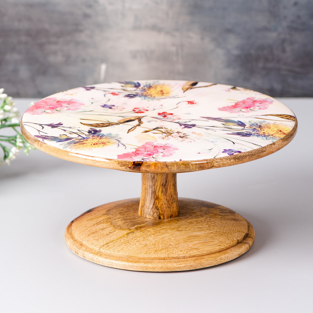 printed wooden cake stand